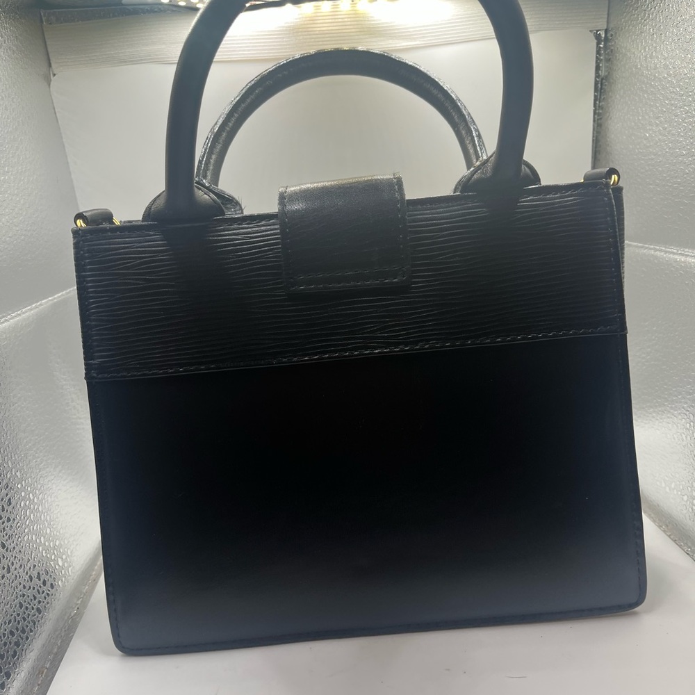Valentino Garavani Black Leather handbag. Vintage - Picture 5 of 13